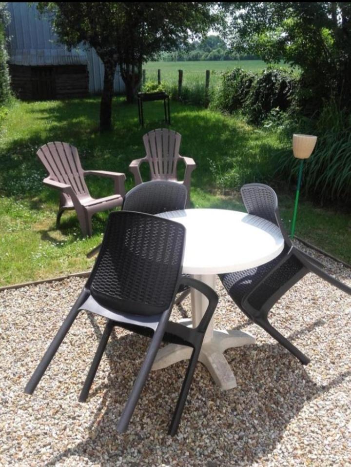 Chambres La Guejailliere Beaumont-Pied-de-Boeuf  Rom bilde